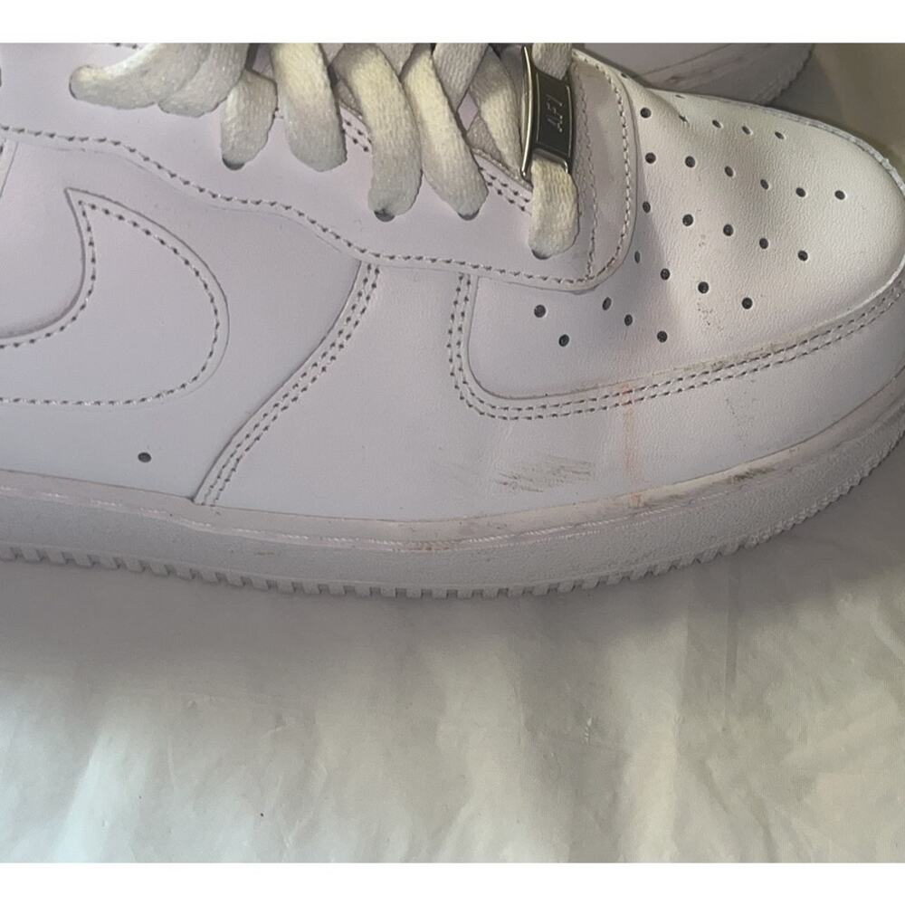 Nike Air Force 1 '07 Low Triple White Sneakers CW2288-111 Men White Leather 10.5 - Picture 6 of 10